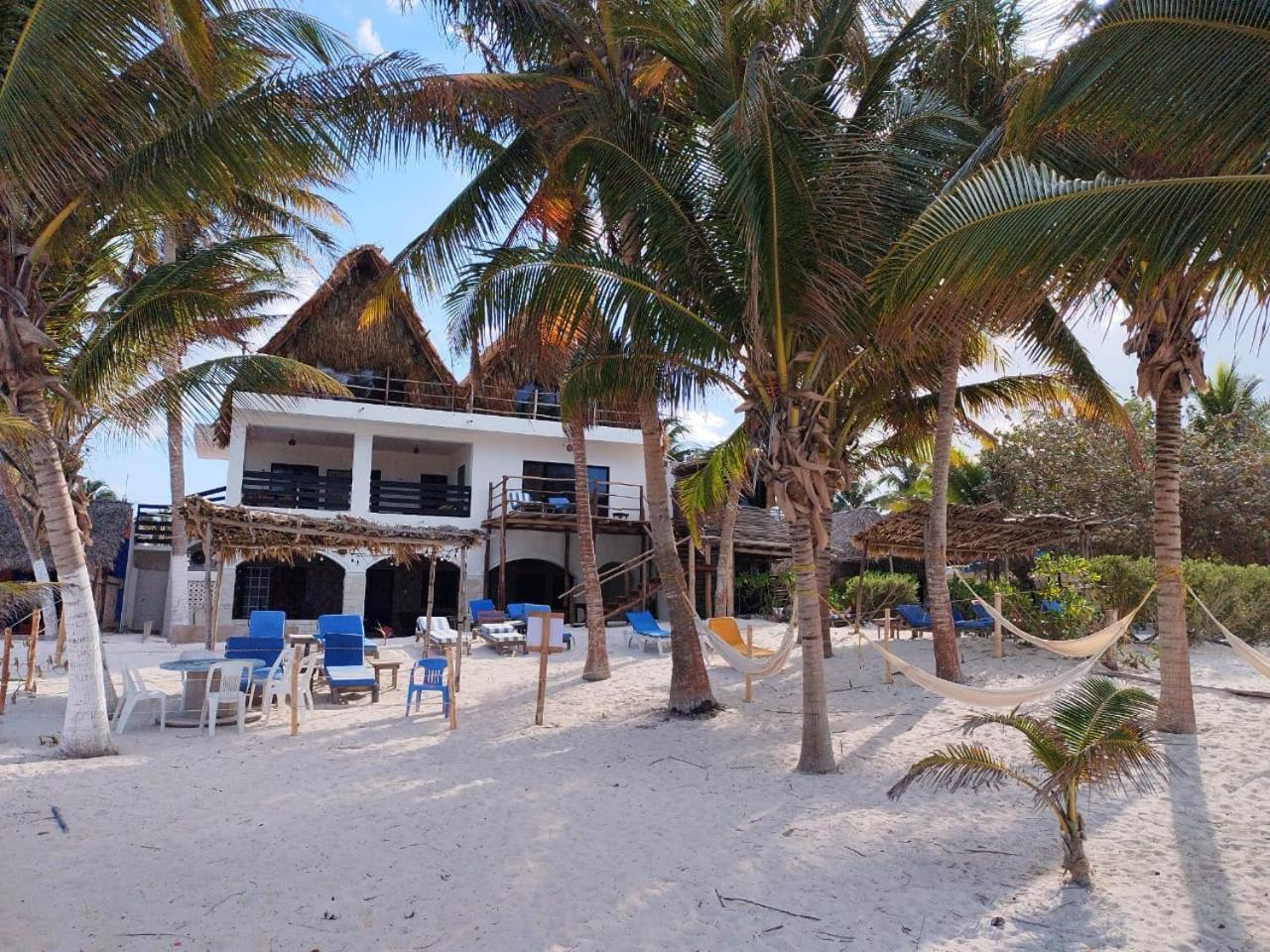 Casa Mate Beachfront Houses El Cuyo Kültér fotó
